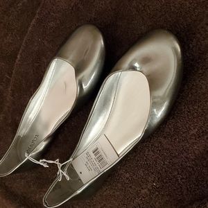 Metallic ballet flats